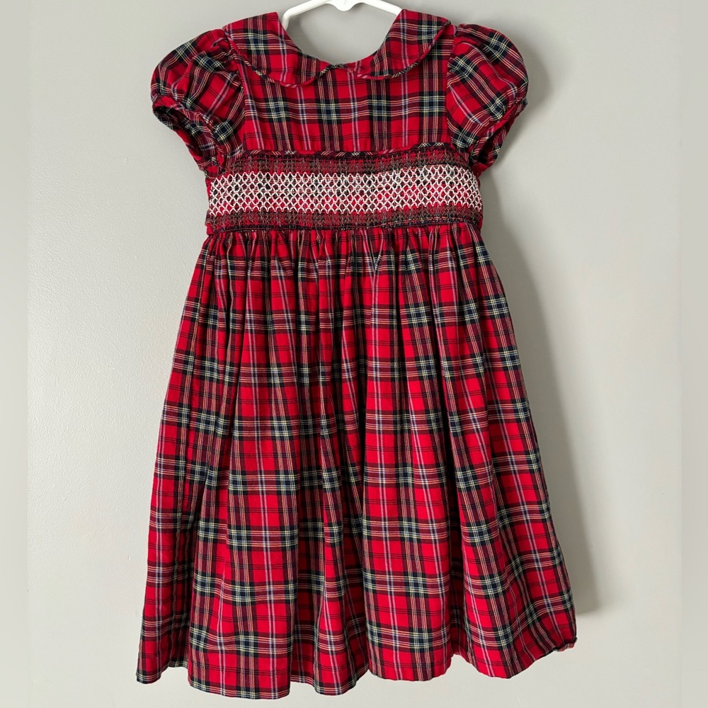 Little girls Christmas smocked dress size 4